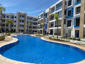 Appartement avec vue piscine à centre ville martil